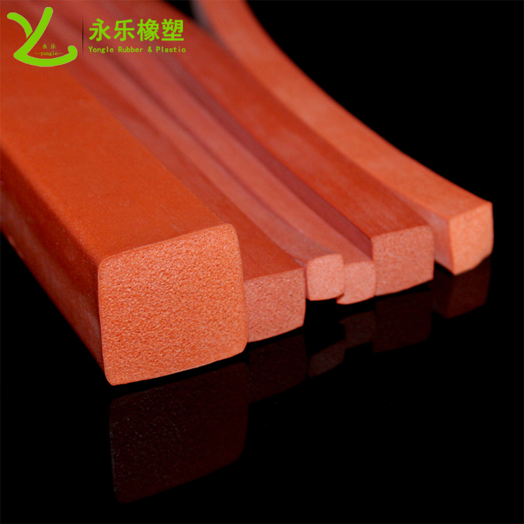 擠出硅膠密封條，耐高溫發(fā)泡硅膠條，阻燃硅膠發(fā)泡條