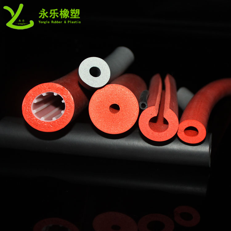 硅膠發(fā)泡管，耐高溫發(fā)泡硅膠管，保溫發(fā)泡硅膠管