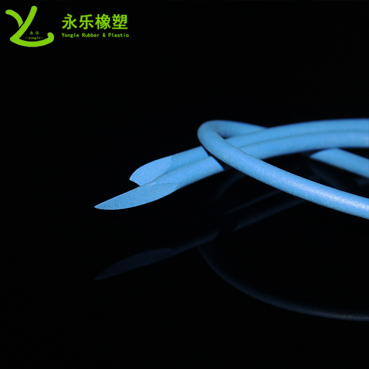 硅膠發(fā)發(fā)泡條，阻燃硅膠發(fā)泡圓條，耐高溫發(fā)泡硅膠條