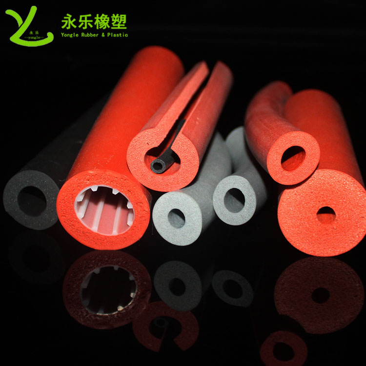 硅膠發(fā)泡管，耐高溫發(fā)泡硅膠管，保溫發(fā)泡硅膠管