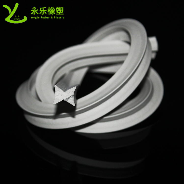 硅膠泡棉膠條，阻燃硅膠泡棉膠條，耐高溫發(fā)泡硅膠條