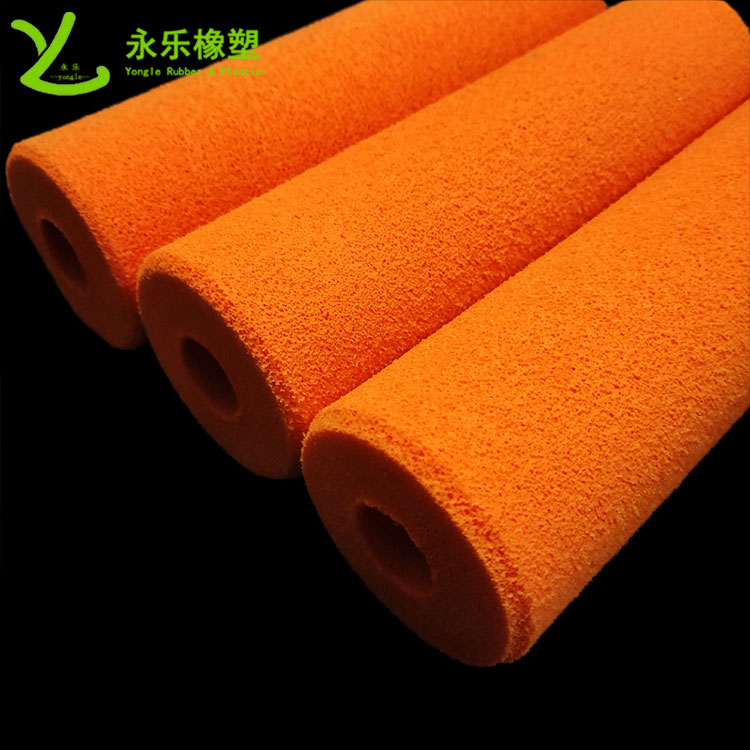 寶坻發(fā)泡硅膠管，耐高溫發(fā)泡硅膠管，阻燃發(fā)泡硅膠管